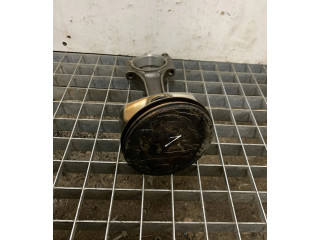 Píst Dodge RAM pro benzínový motor 5.7 EZH