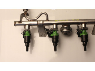 Vstřikovací lišta Mercedes-Benz C W203