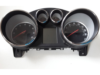 Přístrojová deska Opel Zafira C 2014 13460587