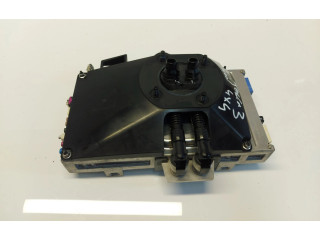 Řídící jednotka 1566786-05-e   Tesla Model 3 2021