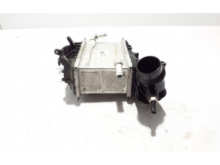 Интеркулер 8641466 Volvo V60