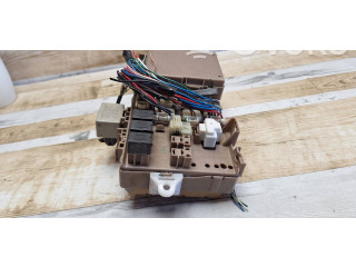 Блок предохранителей 8264113040, 2323000231 Toyota Corolla Verso E121