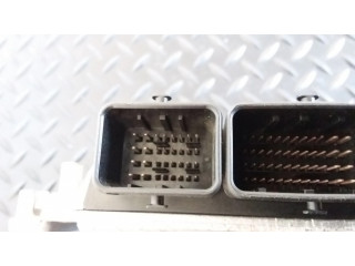 Блок управления двигателя 0281010886, 9645534980 Citroen C5