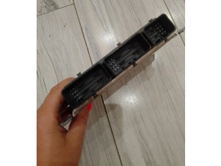 Блок управления двигателем Блок управления 237105098S, 237105100S Dacia Duster II