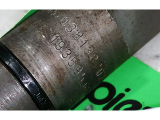 Форсунка 038130202A, 0432193595 Skoda Octavia Mk1 (1U) ASV