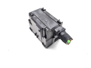 Блок предохранителей KU5T-14A003-GA Ford Transit Custom