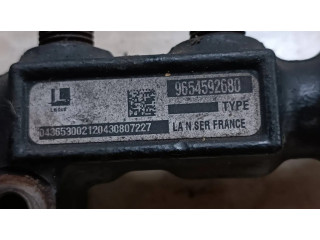 Топливная рампа 9654592680 Citroen C4 I 1.6