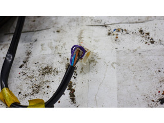 Зеркало электрическое Mazda 323 F 1999 - 2003 года