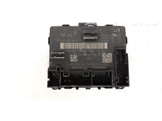 Блок комфорта 5Q0959392K Audi Q3 F3