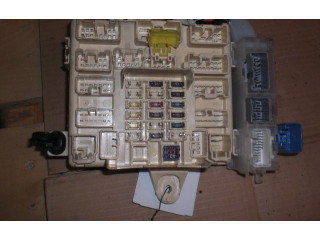 Блок предохранителей    Lexus IS 200-300    