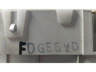 Панель приборов FDGE6VD Mazda 626