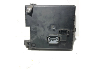 Pojistková skříňka 30786646, 00006854607 Volvo XC90 2007