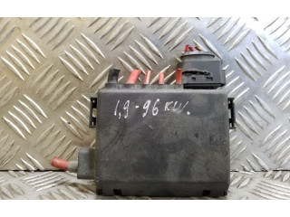 Блок предохранителей 1J0937773 Audi A3 S3 8L