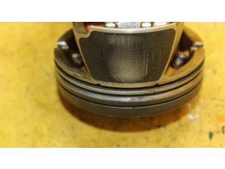  Поршень с шатуном    Audi A3 S3 8P  