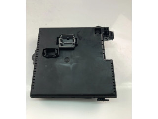 Блок предохранителей  30728512, DE1159   Volvo XC90    