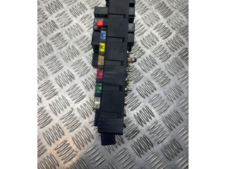 Блок предохранителей 518828017, 8678449 Volvo S60