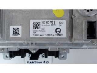 Панель приборов LICZNIK VIRTUAL ZEGARY LCD SKODA OCTAVIA IV 4 5E3 5E3920770B   Skoda Octavia Mk4       