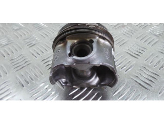 Píst 0687776302, 6A26B Opel Astra K B 16 DTE