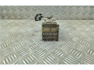 Блок предохранителей 8637A318, 519087902 Mitsubishi Outlander