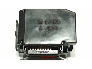 Переключатель дворников 17G688, 8612A031 Mitsubishi Outlander