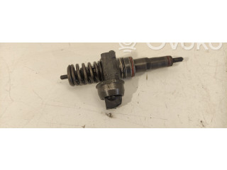 Форсунка 038130073G    Audi A4 Allroad  AWX 