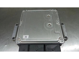 Блок управления двигателя 0281018941   Dacia Lodgy