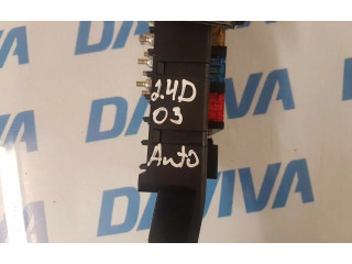 Блок предохранителей 518826003, 8678449 Volvo XC90