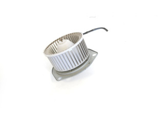 Вентилятор печки Mitsubishi Pajero