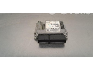 Řídící jednotka 03L906018QF Audi A6 S6 C7 4G 2014