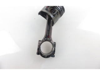 Píst Mitsubishi Pajero 4D56 T