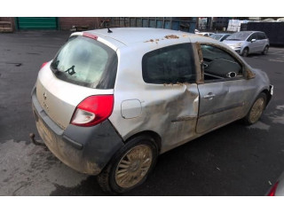 Модуль управления BSM 8200674661   Renault Clio III    