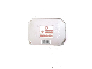 Блок управления коробкой передач 33084EA302   Nissan Navara