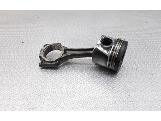 Поршень с шатуном Mitsubishi Grandis