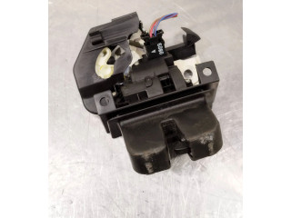 Замок багажника 3T5827520A    Skoda Superb B6 (3T) 2008 - 2015 года