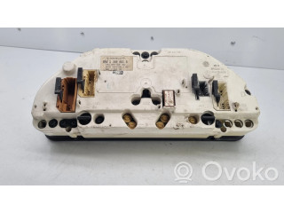 Přístrojová deska BMW 5 E34 1991 13888019, 1388801