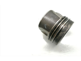  Поршень    Volkswagen Golf VI  