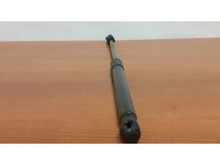 Амортизатор капота двигателя