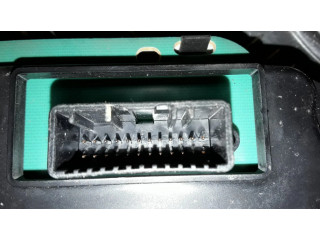 Панель приборов 216774992, 8200752820F   Dacia Logan I       