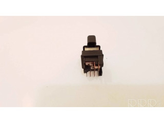 Включатель центрального замка