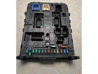 Блок предохранителей 966405878002, 281208364   Citroen Berlingo    