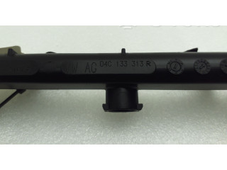 Топливная рампа 04C133313R, 04C133317M   Skoda Fabia Mk3 (NJ) 1.0  для двигателя CHYA