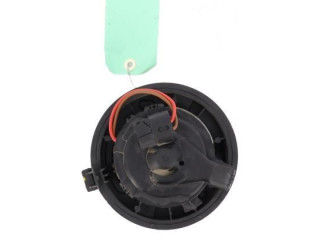 Вентилятор печки 272107379R Dacia Sandero