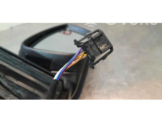 Зеркало электрическое Skoda Fabia Mk3 (NJ) 2015 - 2021 года