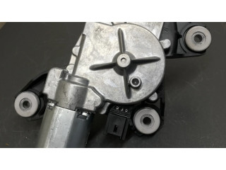 Моторчик заднего дворника 0390250080    Dacia Duster II