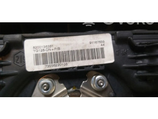 Подушка безопасности водителя 8200136331, 8200136331   Renault Trafic II (X83)