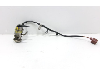 Vstřikovač 04L131113P Volkswagen Tiguan