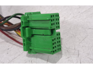 Зеркало электрическое Volvo XC90 2003 - 2006 года