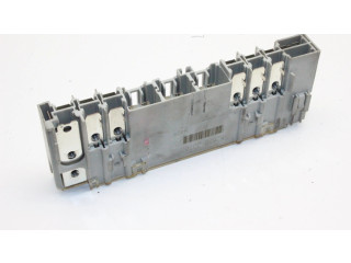 Pojistková skříňka 8262030160 Lexus GS 300 350 430 450H 2006