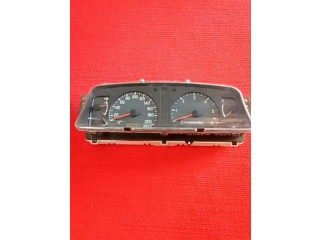 Přístrojová deska Mitsubishi Pajero 1998 257330-5871