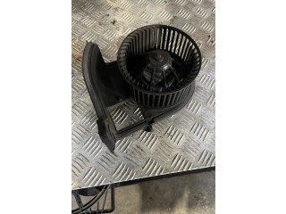 Вентилятор печки    7701049076   Renault Clio II